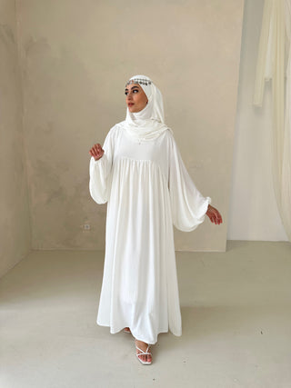 Moon Abaya White