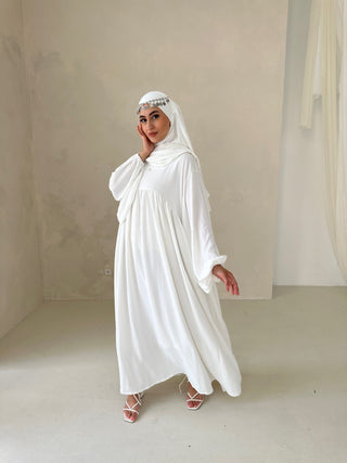 Moon Abaya White