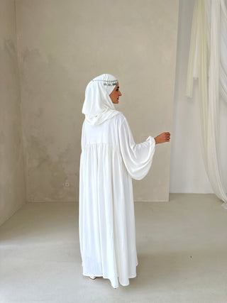 Moon Abaya White